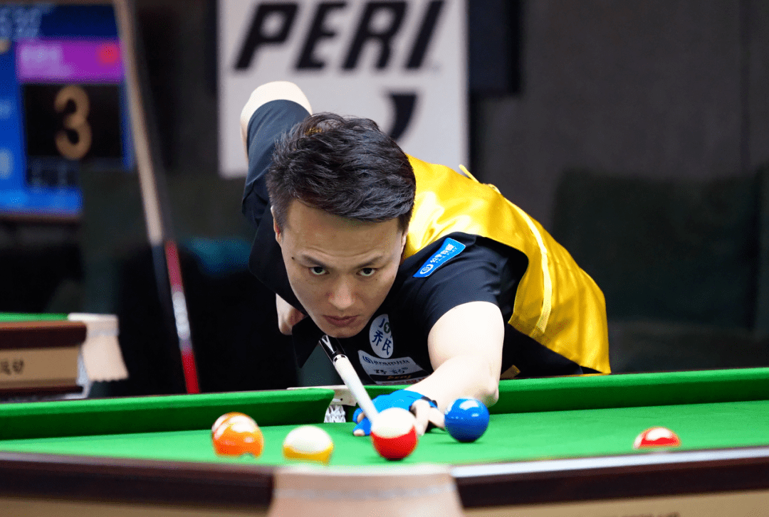 的篮板拼抢 的篮板拼抢