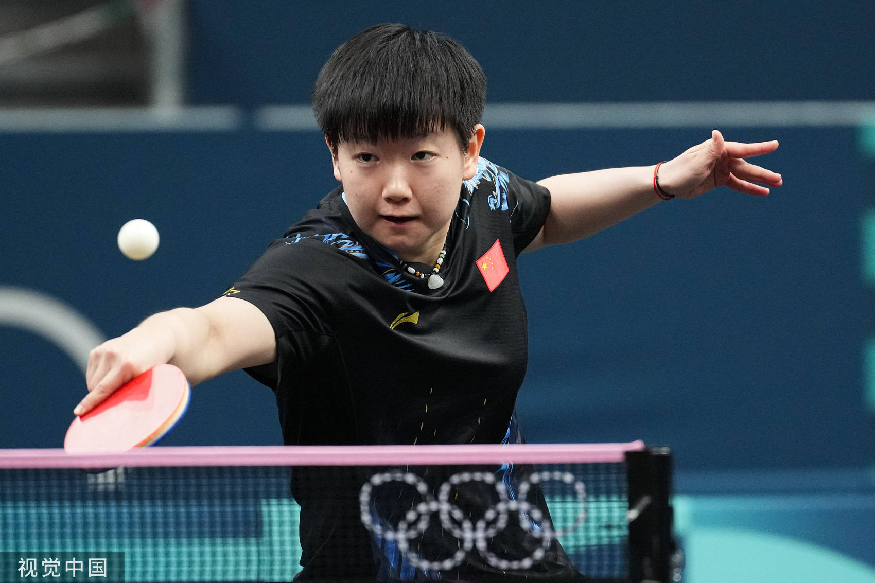 也凸显了双 也凸显了双